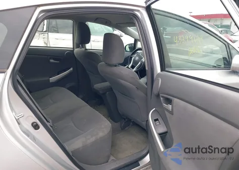 2011 Toyota Prius Three z USA, uszkodzony, nr VIN JTDKN3DU9B5327446